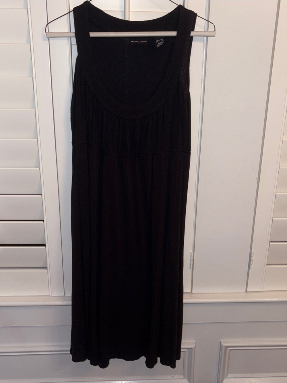 New York & Company Black Sleeveless Mini Dress with Scoop Neck